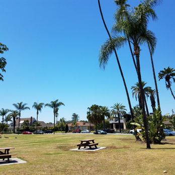 Farquhar Park - Parks Near Me - Huntington Beach, California Farquhar Park - Parks Near Me - Huntington Beach, California