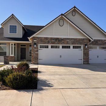 RHB Property Management - One of the properties that RHB Property Management have, call us now for a request: (559) 732-0313 - Property Management Near Me - Visalia, California