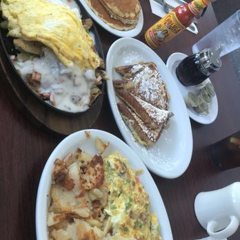 Louis' Cafe - Mexican Near Me - Golden, Colorado Louis' Cafe - Mexican Near Me - Golden, Colorado