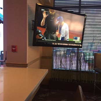 Season's Local Fare & Bar - TVs are in here - American Near Me - Chattanooga, Tennessee Season's Local Fare & Bar - TVs are in here - American Near Me - Chattanooga, Tennessee