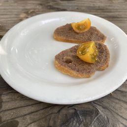 Amuse Bouche Crostini