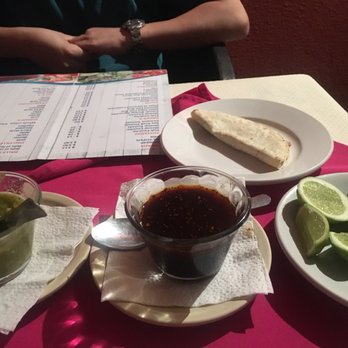 Pajaritos - Sauces and complimentary bean taco - Seafood Near Me - Puerto Vallarta, JAL