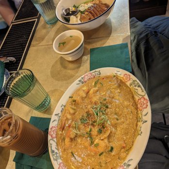 Soothr - Koon karee and duck noodles - Thai Near Me - New York, New York