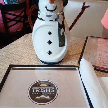 Trish's Mountain Diner - Breakfast & Brunch Near Me - Gatlinburg, Tennessee