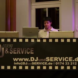 DJ & Service