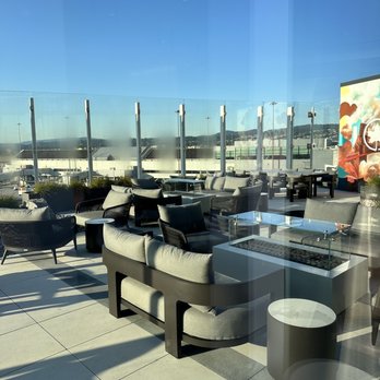 Maple Leaf Lounge - Airport Lounges Near Me - Millbrae, California Maple Leaf Lounge - Airport Lounges Near Me - Millbrae, California