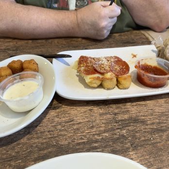 Fazolis - Fried Mozzarella Bites and Pepperoni Pizza Breadsticks - Italian Near Me - North Little Rock, Arkansas Fazolis - Fried Mozzarella Bites and Pepperoni Pizza Breadsticks - Italian Near Me - North Little Rock, Arkansas