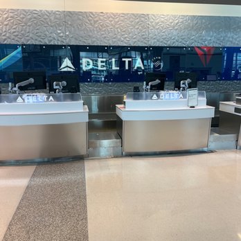 Delta Air Lines - It's been 30 minutes and we're all patiently waiting for the agent to check our bags. - Airlines Near Me - Dallas, Texas Delta Air Lines - It's been 30 minutes and we're all patiently waiting for the agent to check our bags. - Airlines Near Me - Dallas, Texas