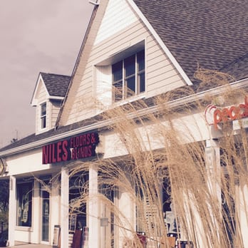 Niles Floors & Blinds - the outside of a store - Shades & Blinds Near Me - Mohegan Lake, New York Niles Floors & Blinds - the outside of a store - Shades & Blinds Near Me - Mohegan Lake, New York