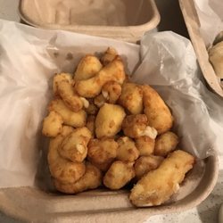 Dave's Dive Burger - Cheese Curds
