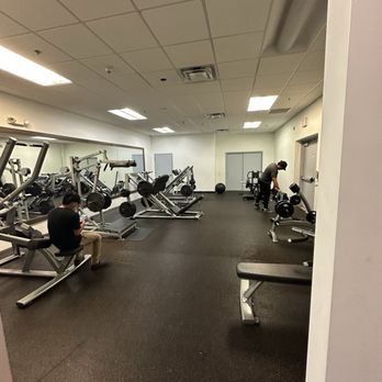 Retro Fitness - Gyms Near Me - Deer Park, New York Retro Fitness - Gyms Near Me - Deer Park, New York