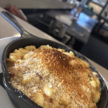 Stagecoach Smokehouse - mac b cheese - Steakhouses Near Me - Sedona, Arizona Stagecoach Smokehouse - mac b cheese - Steakhouses Near Me - Sedona, Arizona