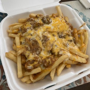 Main Burgers - Large Chili Cheese Fries - American Near Me - Baldwin Park, California