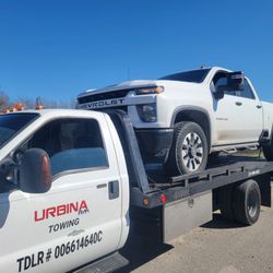 Urbina RM Towing - 214-966-0932