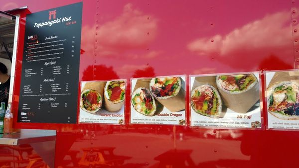 Milwaukie Station Food Cart Pod by null