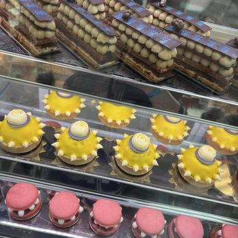 Sift Bake Shop - Assortment of cakes and pastries - Bakeries Near Me - Uncasville, Connecticut