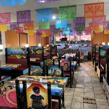 El Mariachi - Inside - Mexican Near Me - Glassboro, New Jersey El Mariachi - Inside - Mexican Near Me - Glassboro, New Jersey