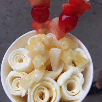 I CE NY - Piña colada flavor of the month - Desserts Near Me - New York, New York I CE NY - Piña colada flavor of the month - Desserts Near Me - New York, New York