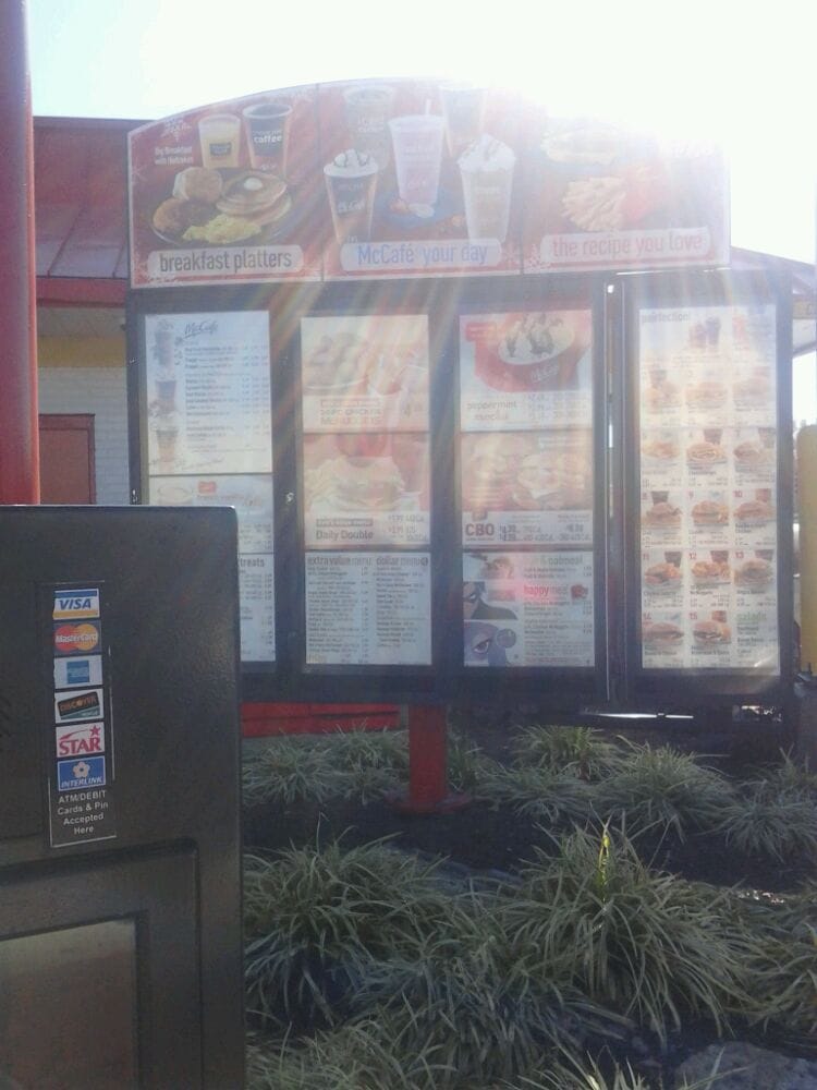 MCDONALD’S Updated September 2024 3224 Jackson Ave, Memphis, Tennessee Burgers