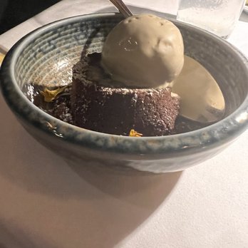 Le Colonial - Delray Beach - Chocolate cake with ice cream - Vietnamese Near Me - Delray Beach, Florida Le Colonial - Delray Beach - Chocolate cake with ice cream - Vietnamese Near Me - Delray Beach, Florida