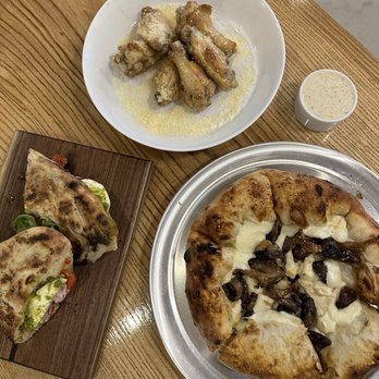 Twelve08 - Panuozzo, Lion' Mane Pizza, Garlic Parmesan Wings, and Peppercorn + Parmesan Dressing - Pizza Near Me - Cincinnati, Ohio