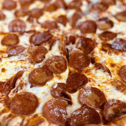 Hacienda Heights Pizza - Pepperoni pizza