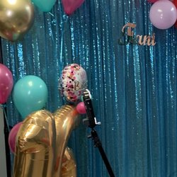Balloon Construction Company - Sweet 16 balloon marquee