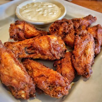 Flashback Diner - Buffalo Chicken Wings - Diners Near Me - Hallandale Beach, Florida