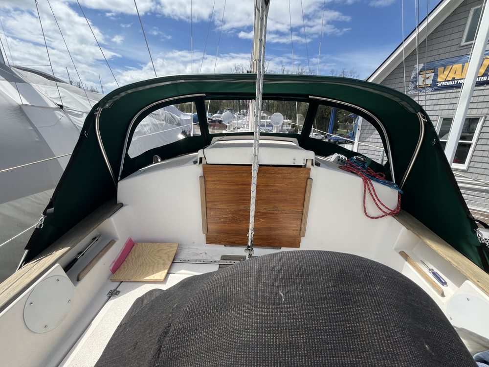 Cloth'n Canvas Recovery - upholstery in Colchester, VT