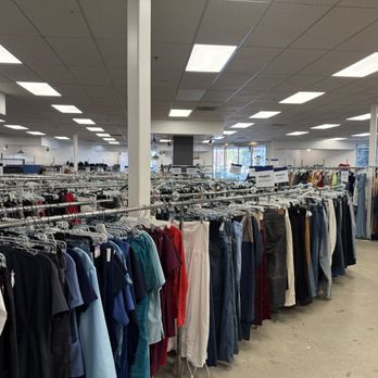 Goodwill Store - clothing - Thrift Stores Near Me - San Francisco, California Goodwill Store - clothing - Thrift Stores Near Me - San Francisco, California