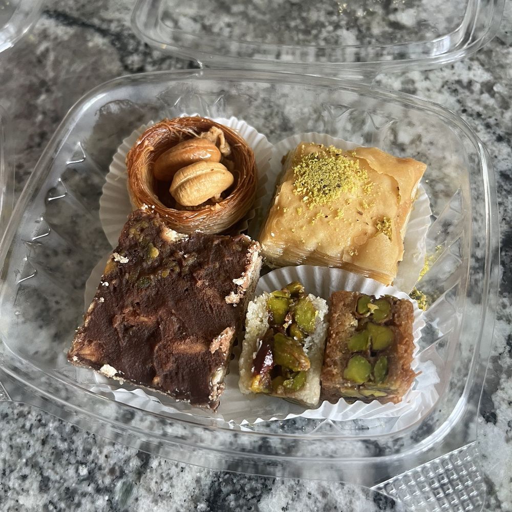 Cranston’s Baklava Corner - Cashew, pistachio, chocolate baklava - Desserts Near Me - Cranston, Rhode Island Cranston’s Baklava Corner - Cashew, pistachio, chocolate baklava - Desserts Near Me - Cranston, Rhode Island