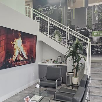 4Ever Young Anti Aging Solutions - Warm and inviting - Medical Spas Near Me - Atlanta, Georgia