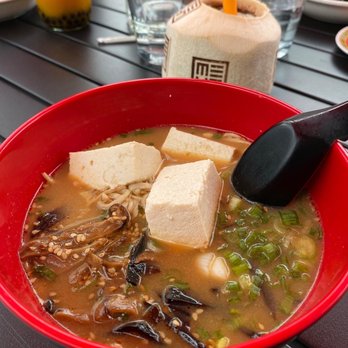 Mecha Noodle Bar - Kinoko Vegetarian Ramen - Ramen Near Me - Stamford, Connecticut Mecha Noodle Bar - Kinoko Vegetarian Ramen - Ramen Near Me - Stamford, Connecticut