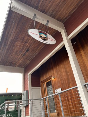 Mt. Hood Brewing Co. - Tilikum Station by null