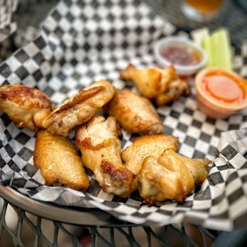 The Abbey - a basket of chicken wings and dippings - Pubs Near Me - Townsend, Tennessee The Abbey - a basket of chicken wings and dippings - Pubs Near Me - Townsend, Tennessee