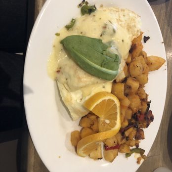 Waypoint Cafe - Egg White Omelette - American Near Me - Camarillo, California Waypoint Cafe - Egg White Omelette - American Near Me - Camarillo, California