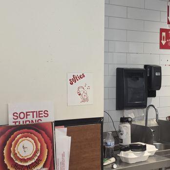 Softies Burger - Burgers Near Me - Los Angeles, California Softies Burger - Burgers Near Me - Los Angeles, California