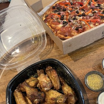 Buffalo Bill's Brewery - Lemon pepper wings and combination pizza - Pizza Near Me - Hayward, California Buffalo Bill's Brewery - Lemon pepper wings and combination pizza - Pizza Near Me - Hayward, California