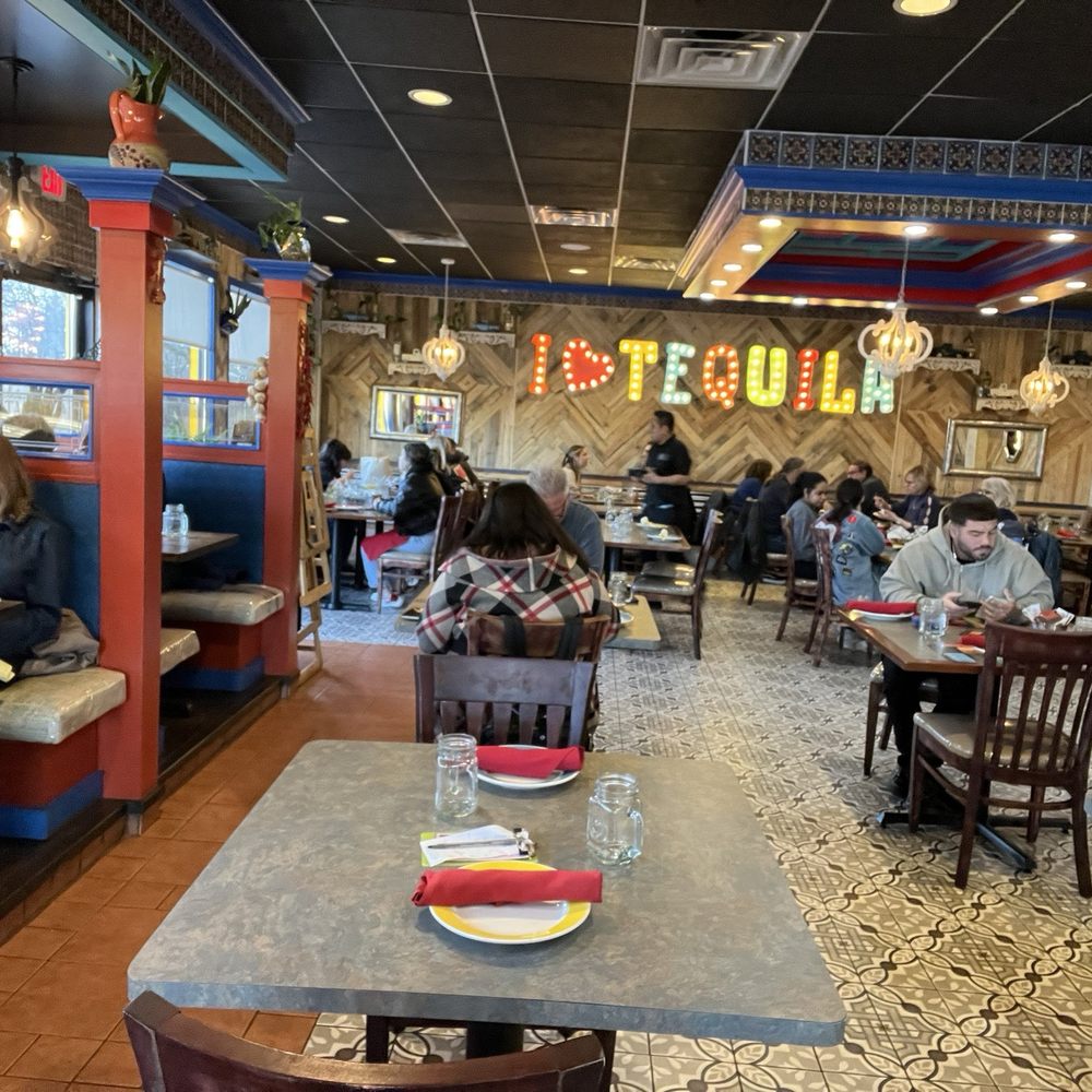 Sofia's Taqueria Old Bridge - The back room - Mexican Near Me - Old Bridge, New Jersey Sofia's Taqueria Old Bridge - The back room - Mexican Near Me - Old Bridge, New Jersey