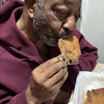 Abbey’s Corner - Pimp trying not to eat his wrist while gnawing on that pork chop. - Soul Food Near Me - Southfield, Michigan Abbey’s Corner - Pimp trying not to eat his wrist while gnawing on that pork chop. - Soul Food Near Me - Southfield, Michigan