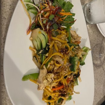 Bamboo Penny's - Thai Lo Mein Noodle - Thai Near Me - Leawood, Kansas Bamboo Penny's - Thai Lo Mein Noodle - Thai Near Me - Leawood, Kansas