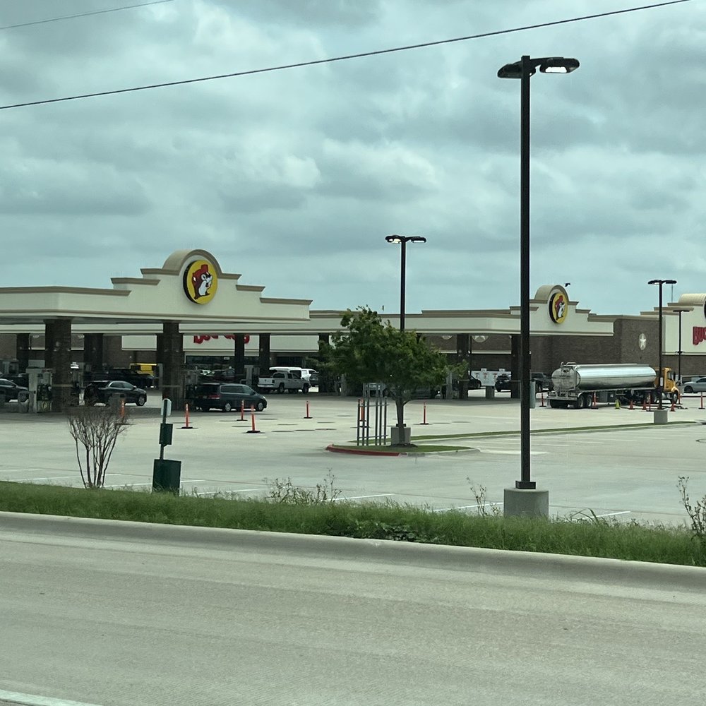 Buc-ee's - Gas Stations Near Me - Temple, Texas