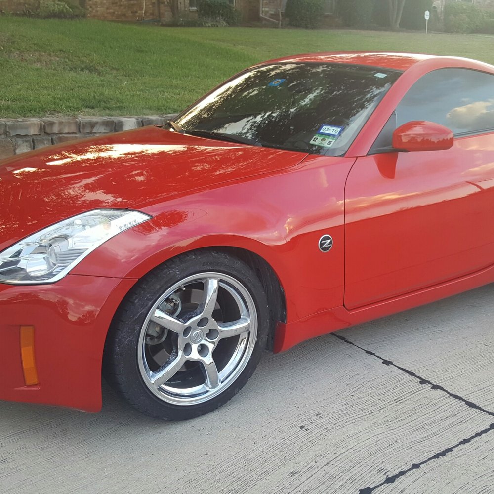 Our 350z after American Collision! Our 350z after American Collision!