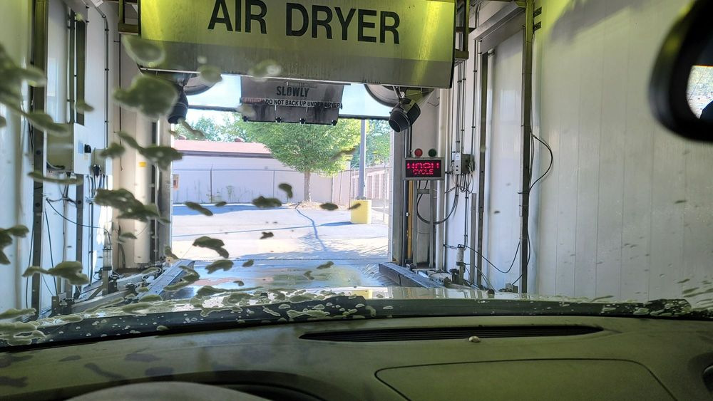 MOBY’S AUTO SPA 15 Photos & 17 Reviews 609 Lyndon Ln, Louisville