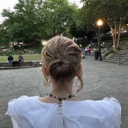 Ivy Salon Eastside - Hannah did a terrific job with my wedding hair do!