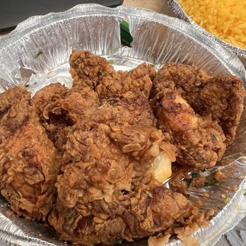 Puerto Viejo - Chicharrones de Pollo - Dominican Near Me - Brooklyn, New York