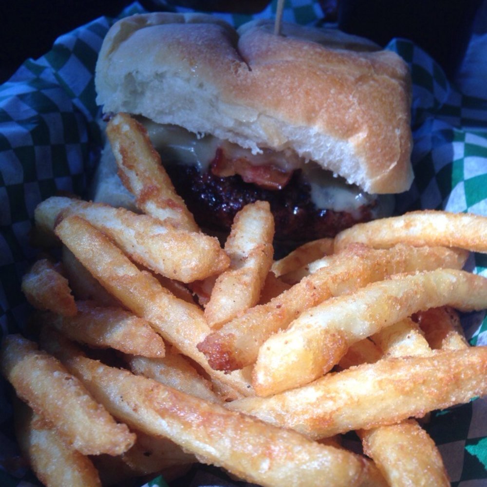 Indian Falls Log Cabin Restaurant - Maple burger - Burgers Near Me - Corfu, New York Indian Falls Log Cabin Restaurant - Maple burger - Burgers Near Me - Corfu, New York