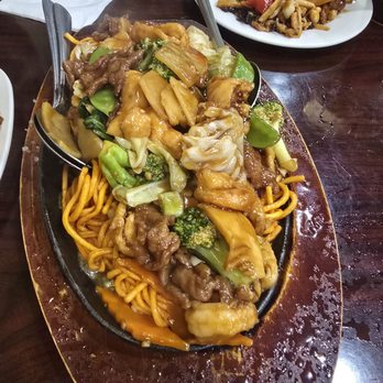 Szechuwan Garden - Pan fried noodle - Chinese Near Me - Glendora, California Szechuwan Garden - Pan fried noodle - Chinese Near Me - Glendora, California