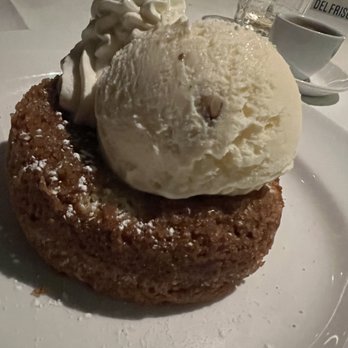 Del Frisco's Double Eagle Steakhouse - Butter Cake - Steakhouses Near Me - Pittsburgh, Pennsylvania Del Frisco's Double Eagle Steakhouse - Butter Cake - Steakhouses Near Me - Pittsburgh, Pennsylvania
