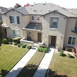 Tapestry Townhomes - Entry Side Exterior